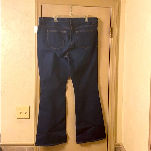 NWT GAP Perfect Boot Cut Jeans Size 35r - Picture 2 of 4